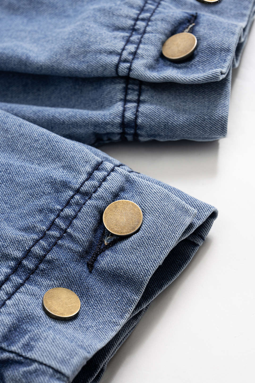 Sculpted Aura Barrel Denim Jeans